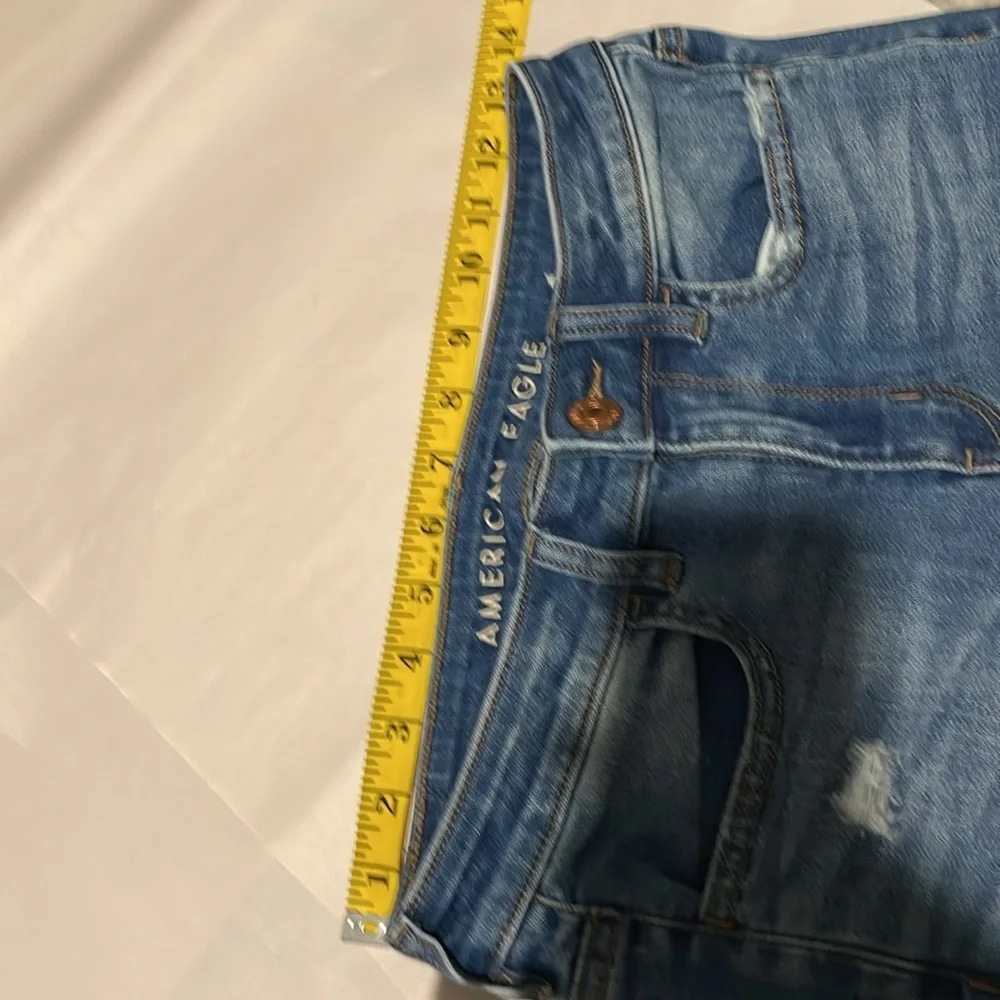 American Eagle Outfitters Women's Blue Jeans - Picture 12 of 13